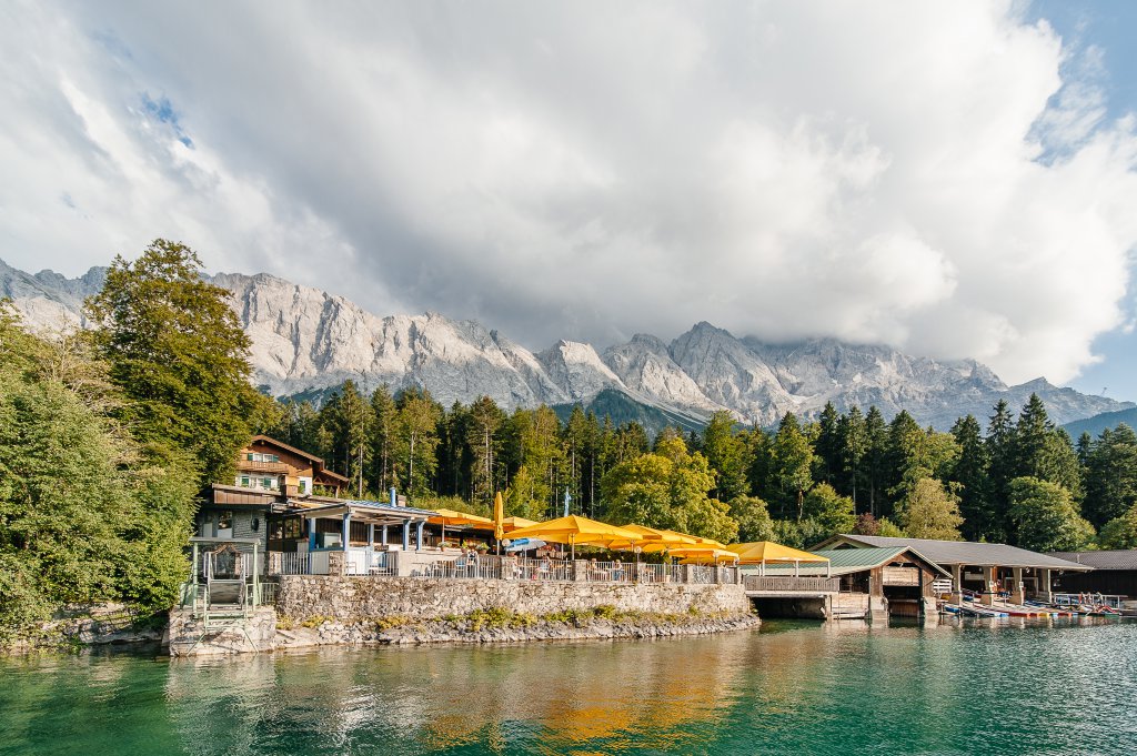 Gastronomie und Shops am Eibsee - Der Eibsee