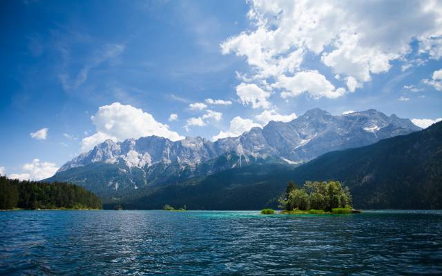Eibsee mit Zugspitze