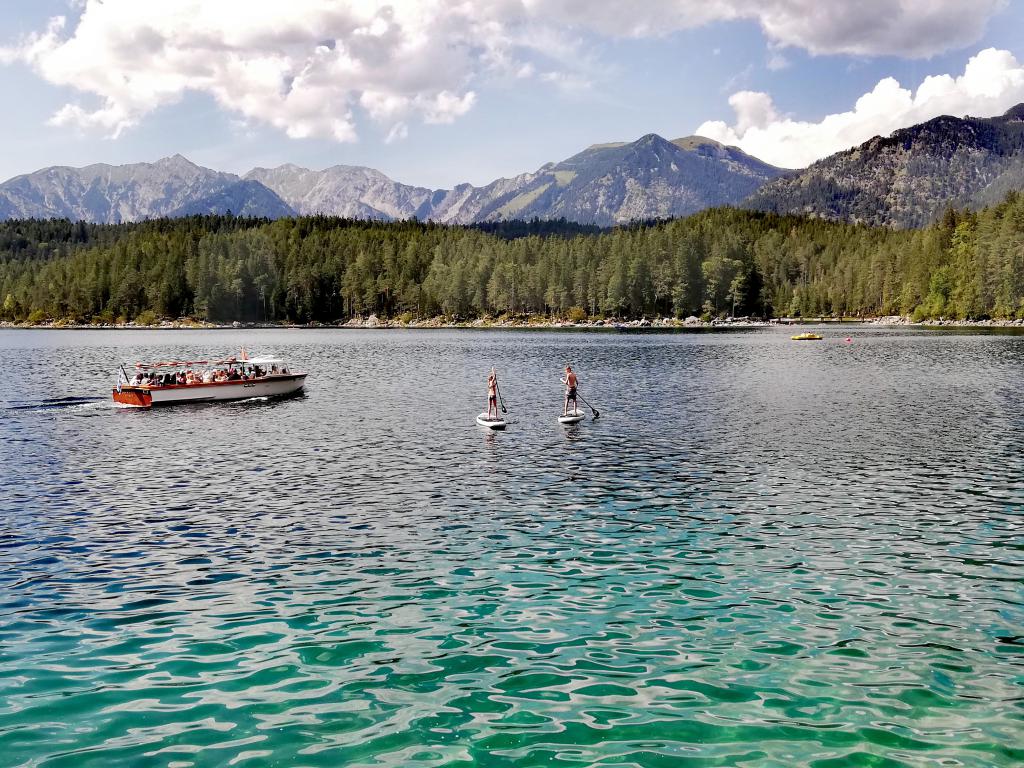 Bootsverleih, Boote mieten & SUP am Eibsee Der Eibsee